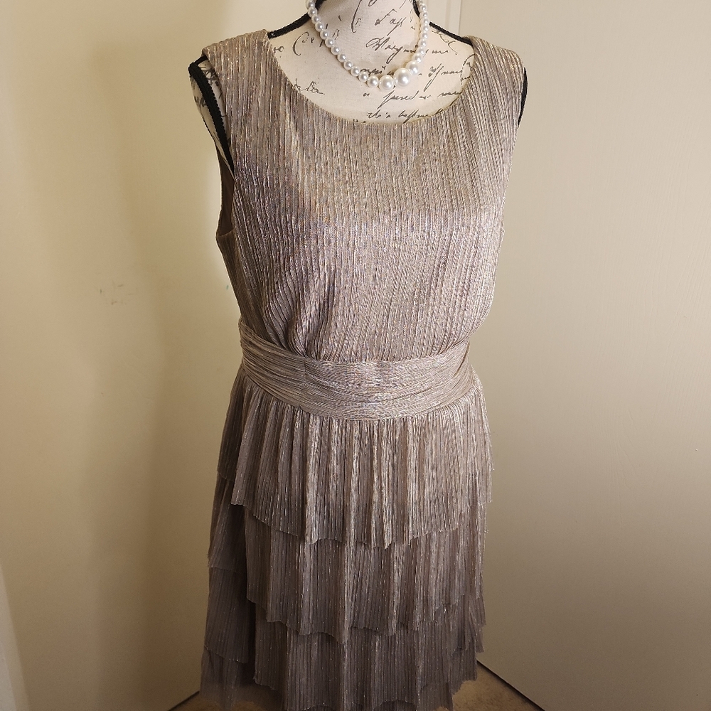 Women's dress
